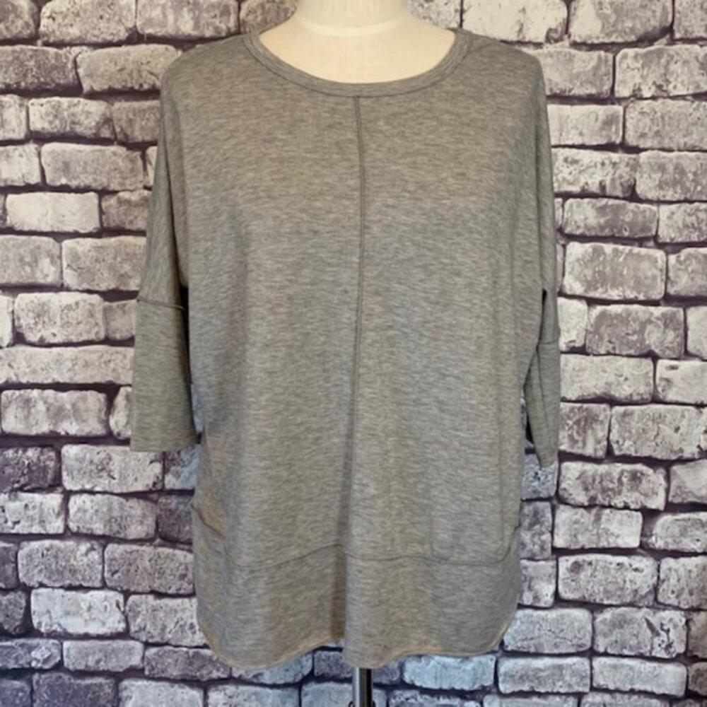 Wild Pearl Gray Top Size XS
